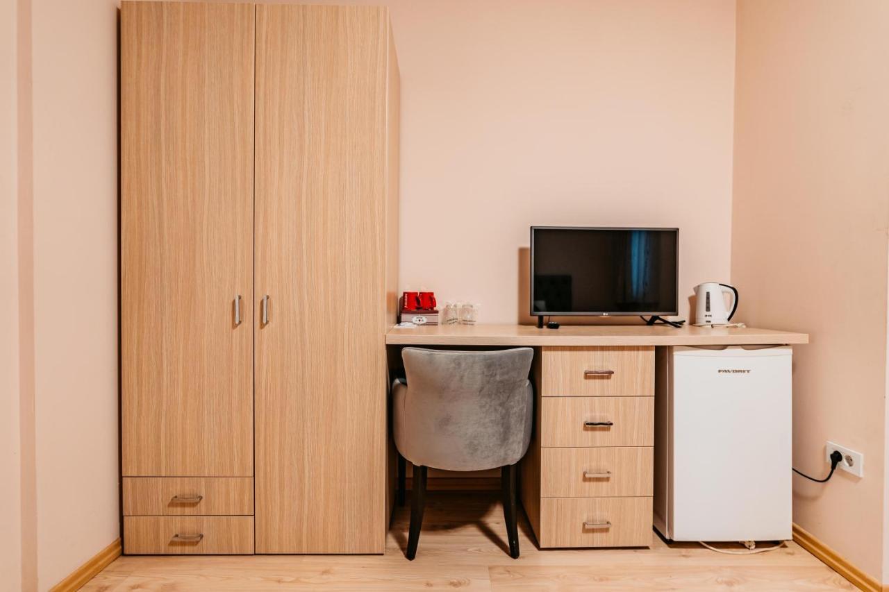 Lotos Depandans Hotel Nis Ngoại thất bức ảnh